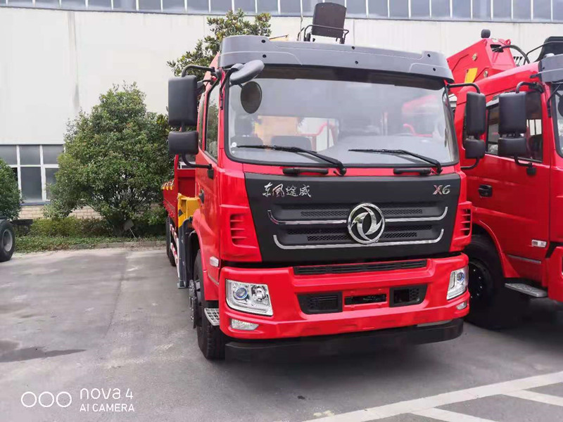 國六東風途威X6后雙橋新款隨車吊 國六東風途威X6后雙橋新款隨車吊