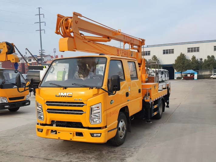 國六江鈴雙排12米高空作業(yè)車 國六江鈴雙排12米高空作業(yè)車