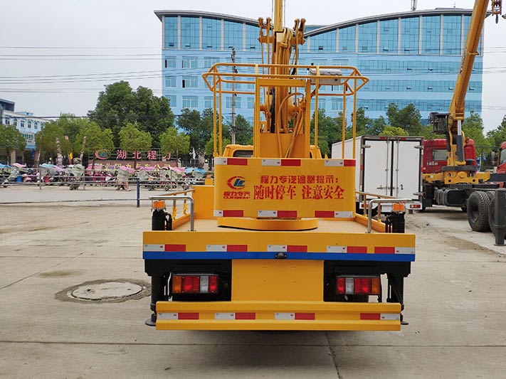 江鈴12米藍(lán)牌高空作業(yè)車 江鈴12米藍(lán)牌高空作業(yè)車