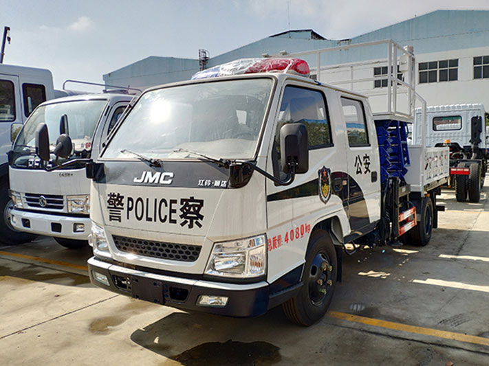 江鈴8米-12米剪叉式高空作業(yè)車(chē) 江鈴8米-12米剪叉式高空作業(yè)車(chē)