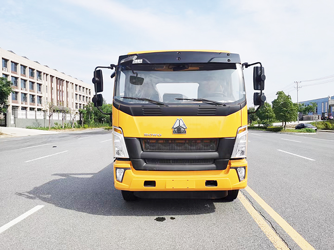 國六重汽豪沃G5平板一拖二清障車 國六重汽豪沃G5平板一拖二清障車