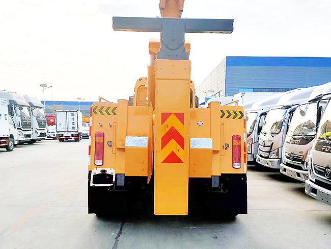 國六重汽豪沃前四后八拖吊聯(lián)體清障車 國六重汽豪沃前四后八拖吊聯(lián)體清障車