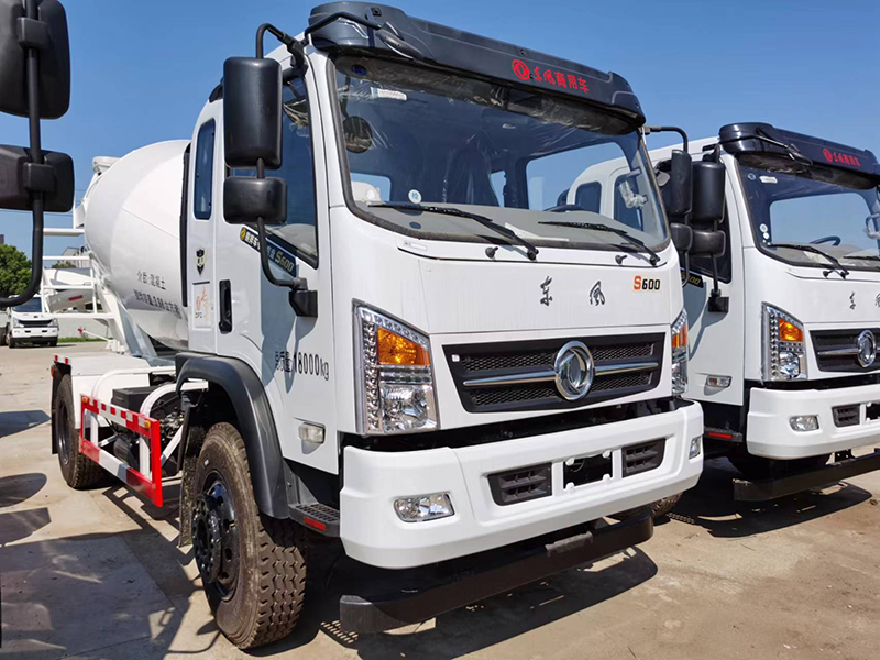 國六東風(fēng)S600單橋5.5攪拌車 國六東風(fēng)S600單橋5.5攪拌車