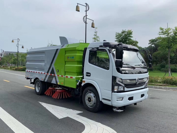 國六東風(fēng)凱普特7.5方掃路車 國六東風(fēng)凱普特7.5方掃路車