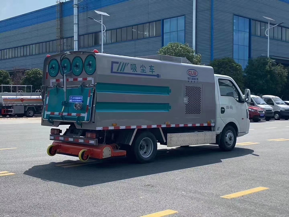 東風(fēng)小康2.5方電動吸塵車 東風(fēng)小康2.5方電動吸塵車