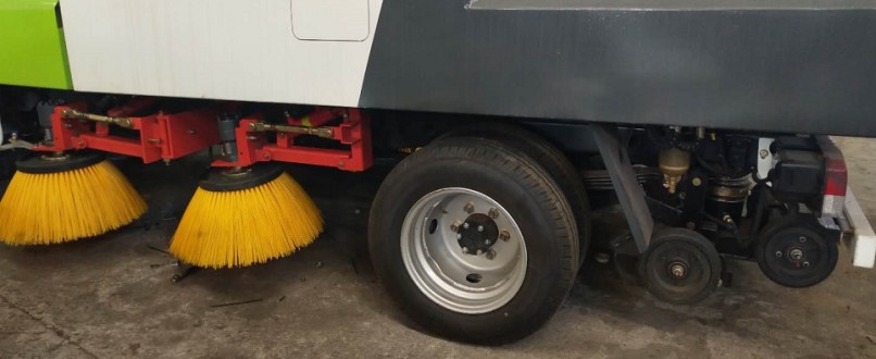 東風(fēng)途逸掃路車國VI藍(lán)牌柴油機(jī) 東風(fēng)途逸掃路車國VI藍(lán)牌柴油機(jī)