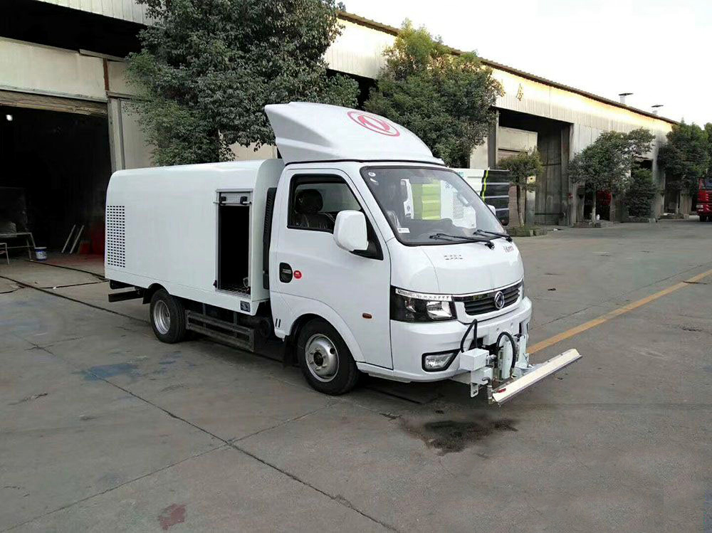 國六1.5立方 藍(lán)牌東風(fēng)途逸 路面清洗車 國六1.5立方 藍(lán)牌東風(fēng)途逸 路面清洗車