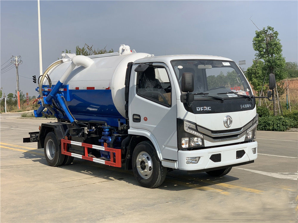 國(guó)六4.5方東風(fēng)D6 吸污車 國(guó)六4.5方東風(fēng)D6 吸污車