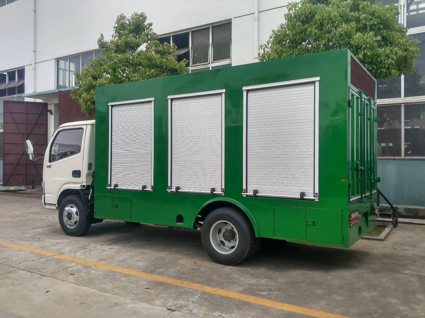東風(fēng)D6 污水處理車藍(lán)牌 東風(fēng)D6 污水處理車藍(lán)牌