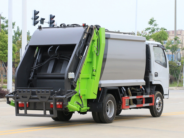 國(guó)六福瑞卡 6方 壓縮垃圾車 國(guó)六福瑞卡 6方 壓縮垃圾車