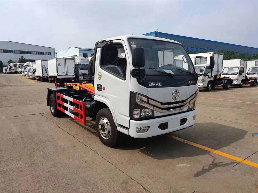 國六5方東風(fēng)D6 勾臂垃圾車 國六5方東風(fēng)D6 勾臂垃圾車