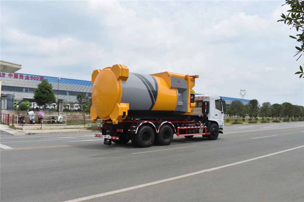 國六18方東風(fēng)專底后雙橋 勾臂垃圾車 國六18方東風(fēng)專底后雙橋 勾臂垃圾車