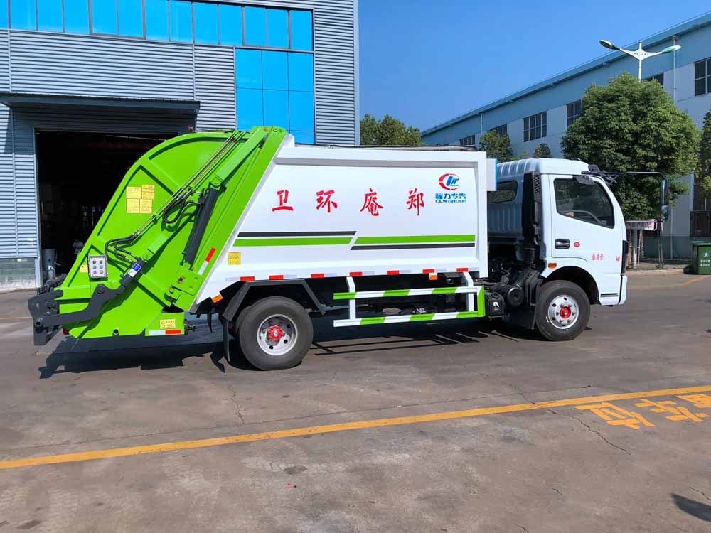 國(guó)六8立方東風(fēng)D7 壓縮垃圾車 國(guó)六8立方東風(fēng)D7 壓縮垃圾車