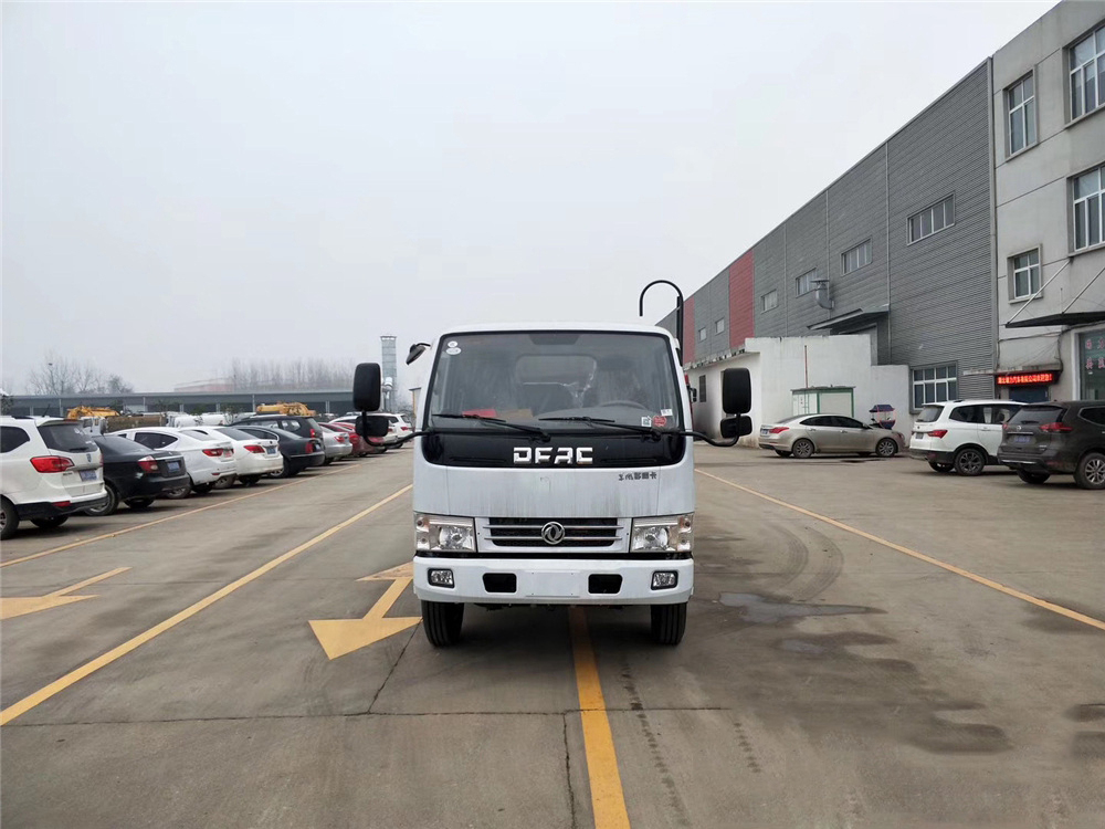 5方 地庫專用東風(fēng)D6 壓縮垃圾車 5方 地庫專用東風(fēng)D6 壓縮垃圾車