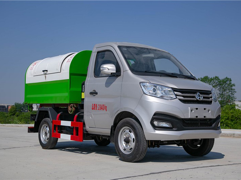 長(zhǎng)安2700勾臂垃圾車 長(zhǎng)安2700勾臂垃圾車