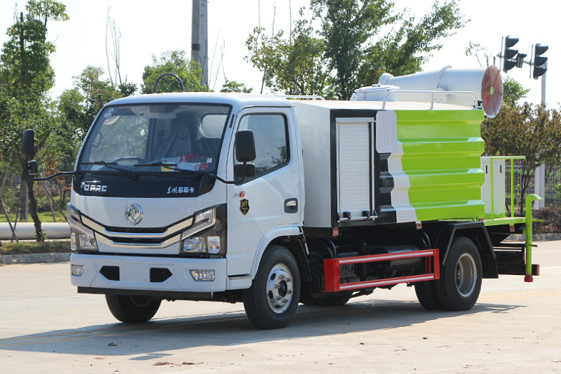 東風(fēng)多利卡5噸多功能抑塵車(chē) 東風(fēng)多利卡5噸多功能抑塵車(chē)