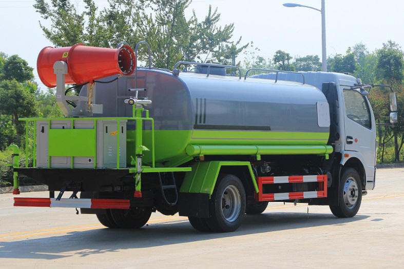 東風(fēng)大多利卡9噸噴霧車 東風(fēng)大多利卡9噸噴霧車