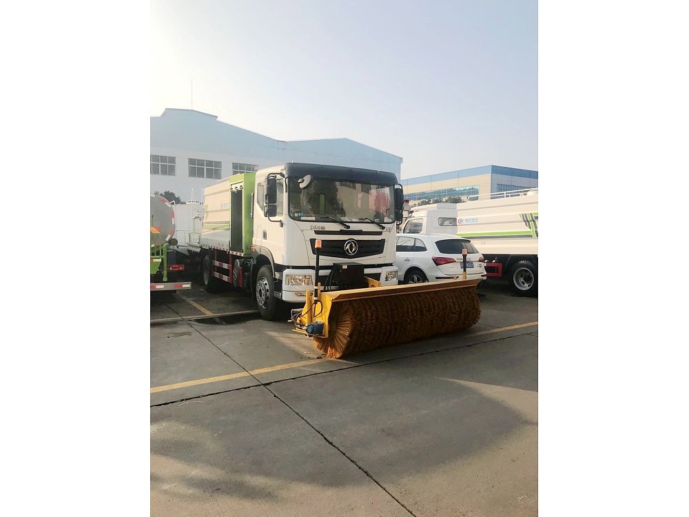 東風(fēng)華神T5噴霧霧炮車國六10立方/50-100米霧炮 東風(fēng)華神T5噴霧霧炮車國六10立方/50-100米霧炮