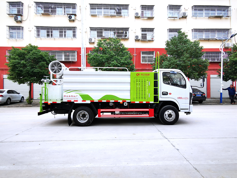 東風(fēng)小多利卡霧炮車國六4.5立方/30-40米霧炮 東風(fēng)小多利卡霧炮車國六4.5立方/30-40米霧炮